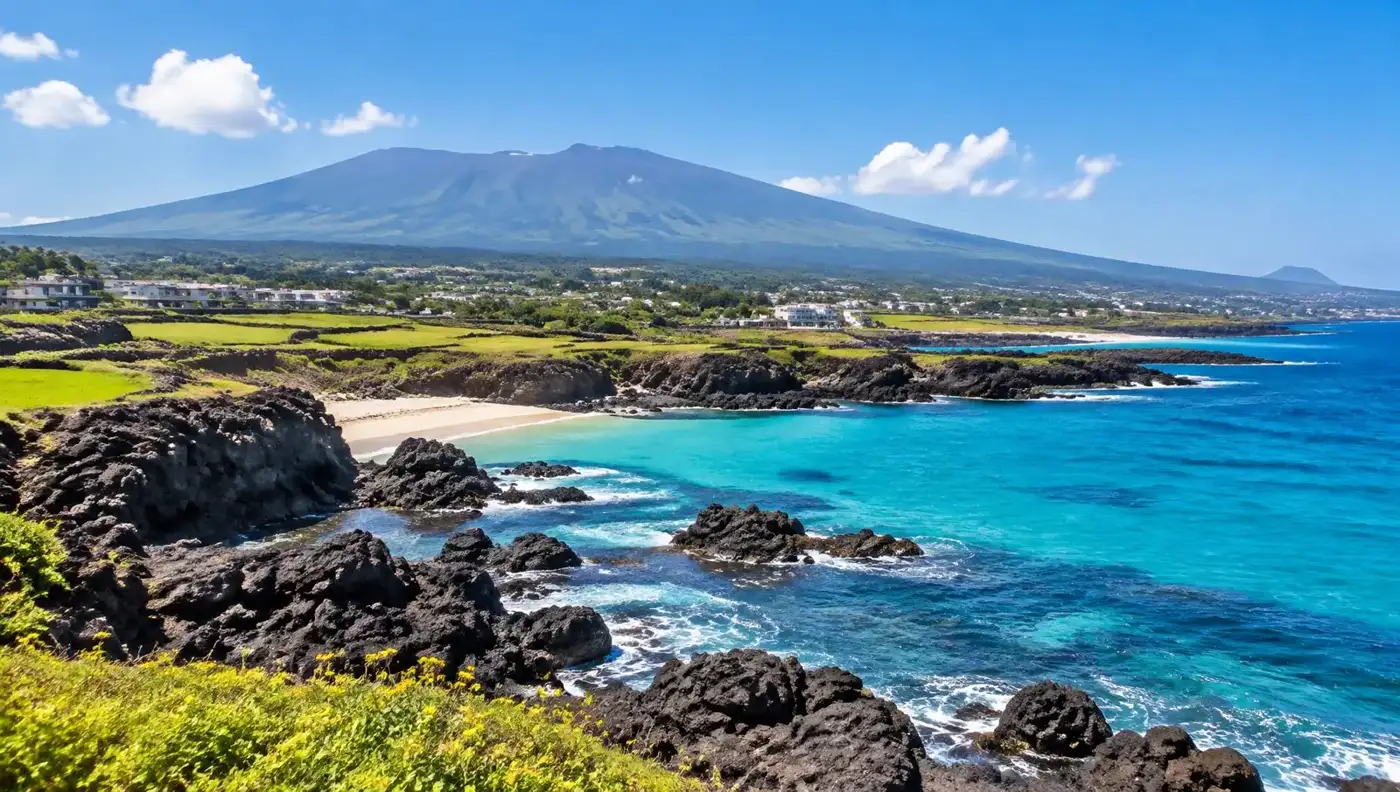 济州岛海岸线与汉拿山